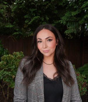 Aly Moscovitz, Canadian Certified Counsellor providing virtual therapy at UPsilon Clinic
